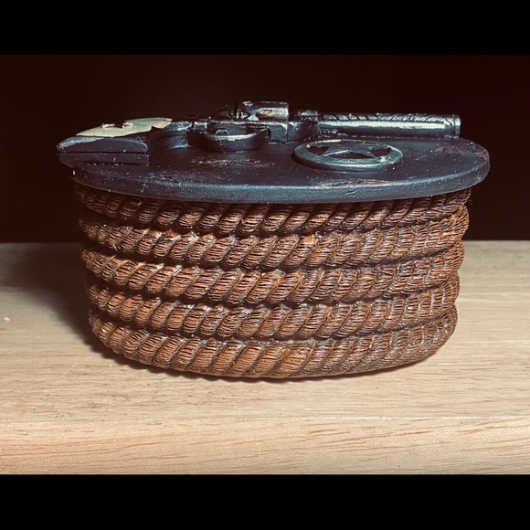 GUN W/ ROPE SMALL T/B - Picture 5 of 6